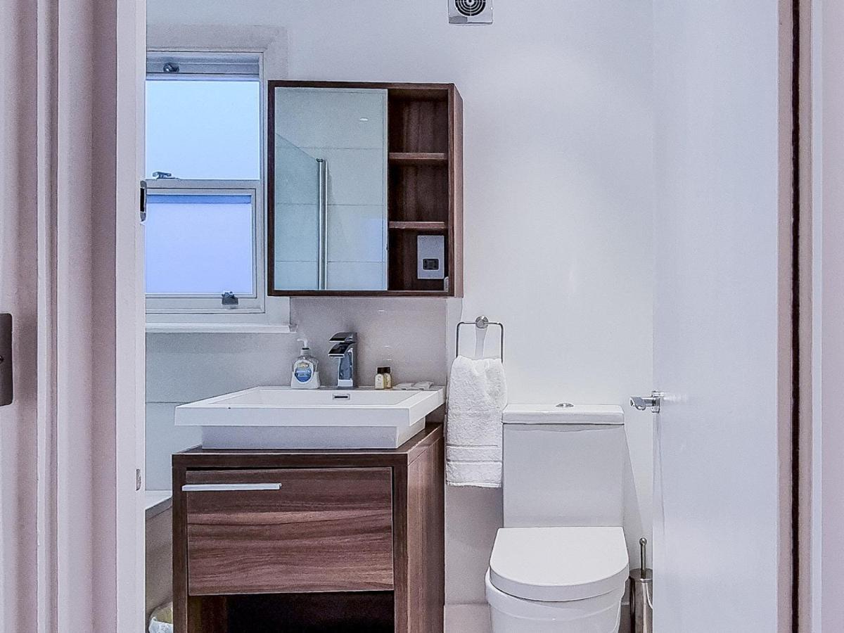 Pass The Keys Family Friendly 2 Bedroom Gem In Shepherd'S Bush 런던 외부 사진