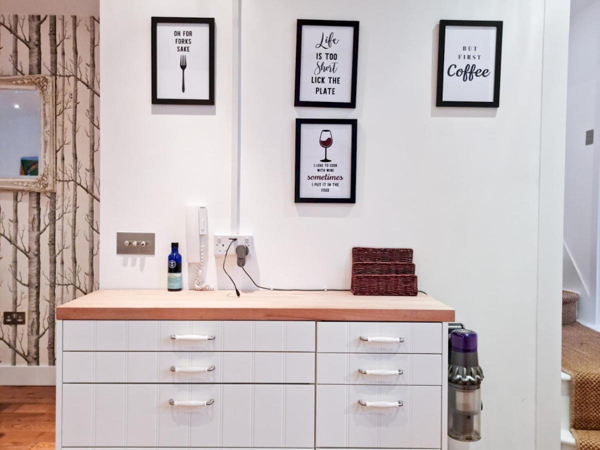Pass The Keys Family Friendly 2 Bedroom Gem In Shepherd'S Bush 런던 외부 사진